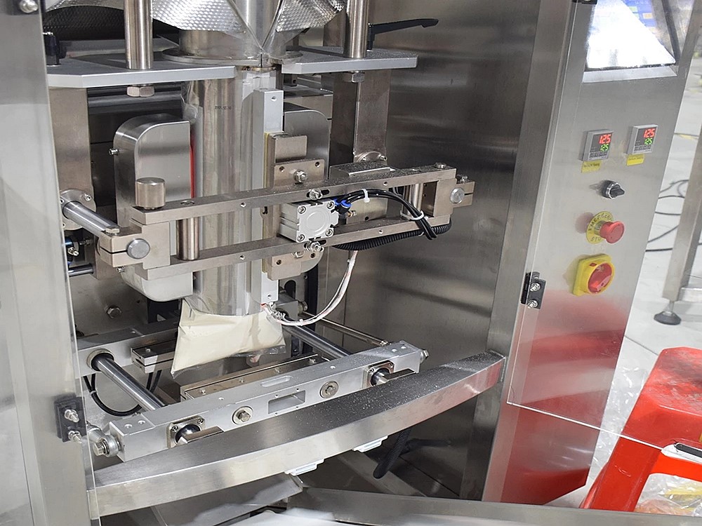 粉末草莓社区网址的新地址全自动